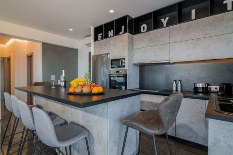 2 bedrooms House in Zakynthos, Greece No. 24722 3