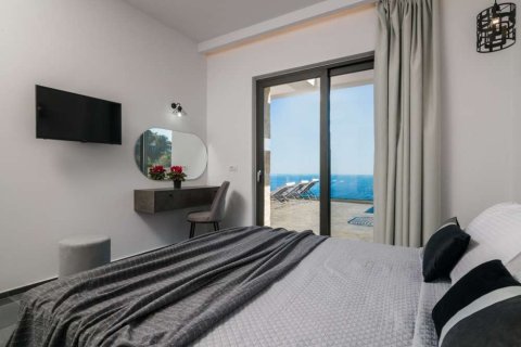 2 bedrooms House in Zakynthos, Greece No. 24722 14