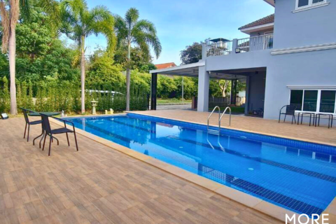 4 bedrooms House in Chiang Mai, Thailand No. 97893 5