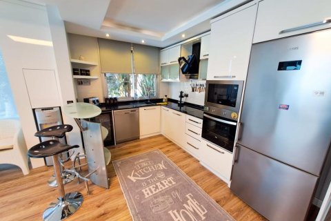 5 rooms Apartment in Tri Phuong, Vietnam No. 21170 2