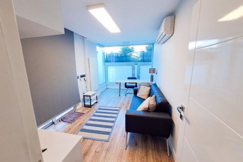 5 rooms Apartment in Tri Phuong, Vietnam No. 21170 11