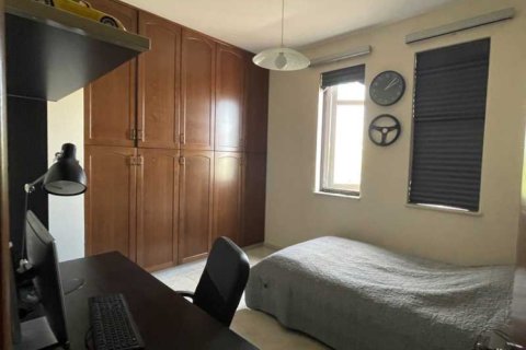 4 bedrooms Villa in Episkopi, Cyprus No. 82686 13