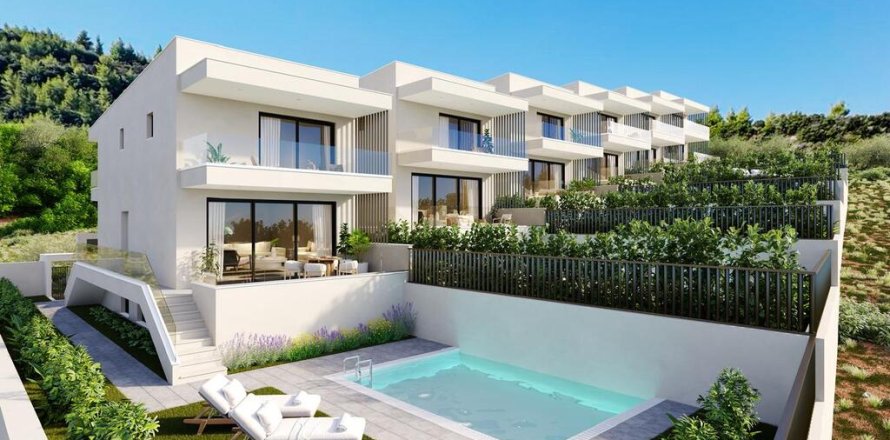 Вилла с 4 спальнями в Халкидики, Греция №124292