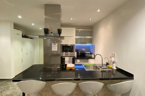 2 bedrooms Apartment in Phong Thanh Tay A, Vietnam No. 11989 2