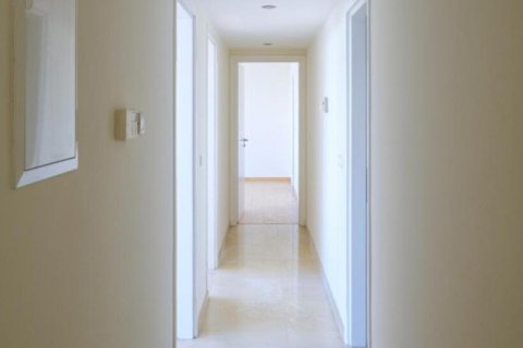 3 dormitorios Apartment en Limassol, Cyprus No. 106933 5