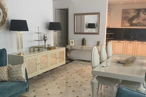 2 bedrooms Penthouse in Germasogeia, Cyprus No. 32422 14