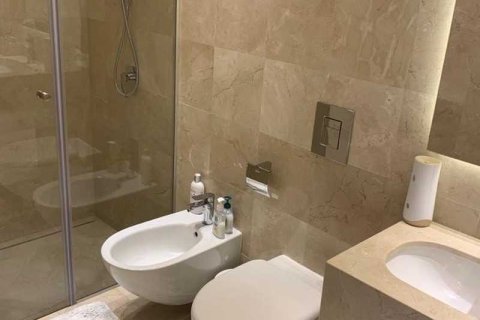 2 bedrooms Penthouse in Germasogeia, Cyprus No. 32422 7