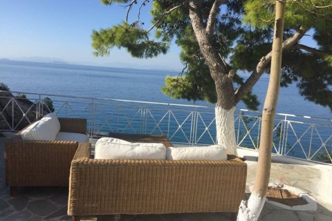 3 bedrooms House in Megara, Greece No. 58171 3