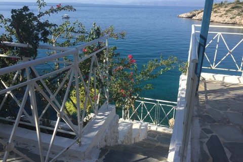 3 bedrooms House in Megara, Greece No. 58171 2