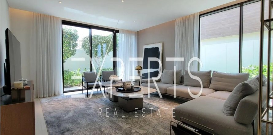 5 bedrooms Villa in Bavaria Town, Vietnam No. 112987