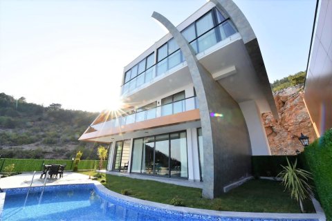 5 bedrooms Villa in Chau Lang, Vietnam No. 113982 1