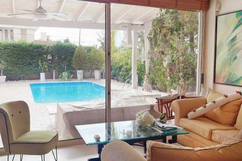 4 chambres Villa à Germasogeia, Cyprus No. 76165 1