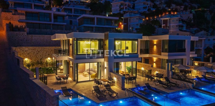4 bedrooms Villa in Kas, Turkey No. 20730