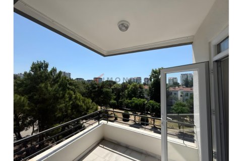 4 bedrooms Apartment in Konyaalti, Turkey No. 122903