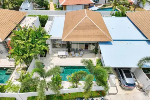 3 bedrooms Villa in Phuket, Thailand No. 84741 4