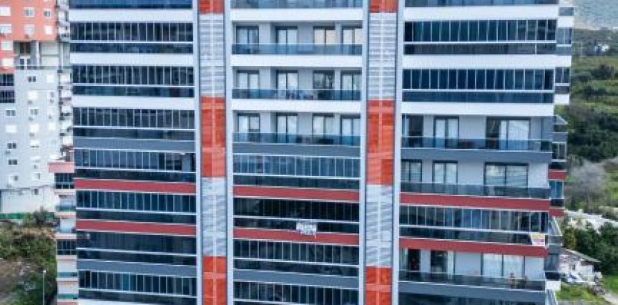 5 rooms Apartment in Mahmutlar, Turkey No. 21359