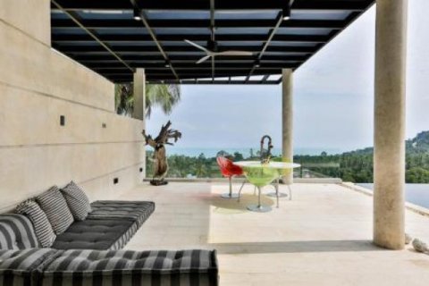 3 bedrooms Villa on the Chaweng Beach, Thailand No. 95929 10