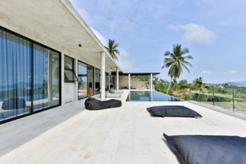 3 bedrooms Villa on the Chaweng Beach, Thailand No. 95929 22