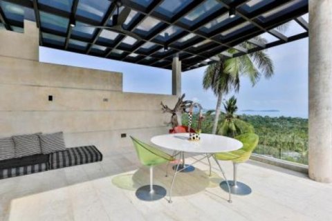 3 bedrooms Villa on the Chaweng Beach, Thailand No. 95929 21