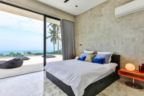 3 bedrooms Villa on the Chaweng Beach, Thailand No. 95929 17