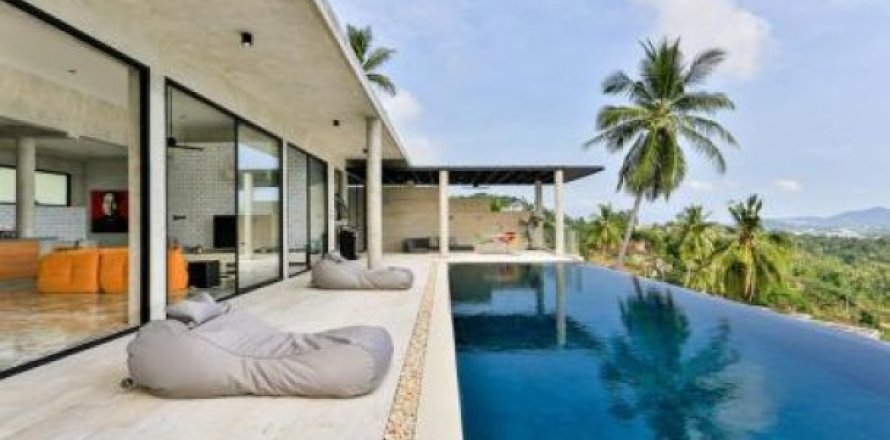 3 bedrooms Villa on the Chaweng Beach, Thailand No. 95929