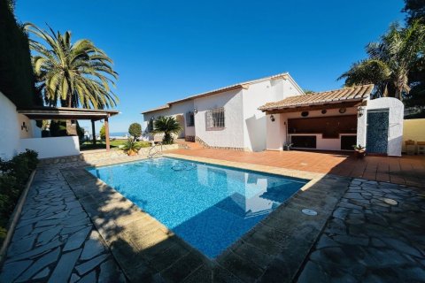 3 bedrooms Villa in Denia, Spain No. 126001