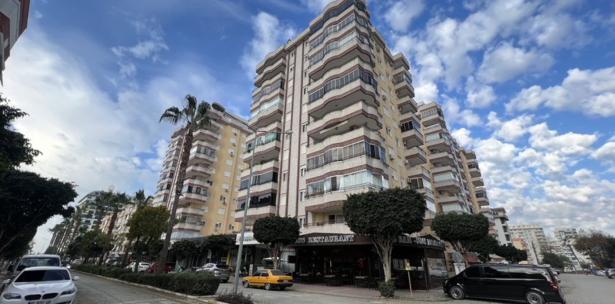 5 bedrooms Apartment in Chau Lang, Vietnam No. 115078