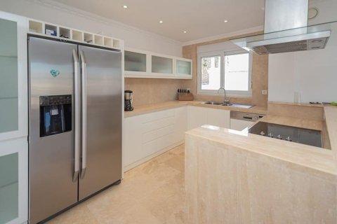 6 rooms Apartment in Nong Ha, Vietnam No. 20634 25