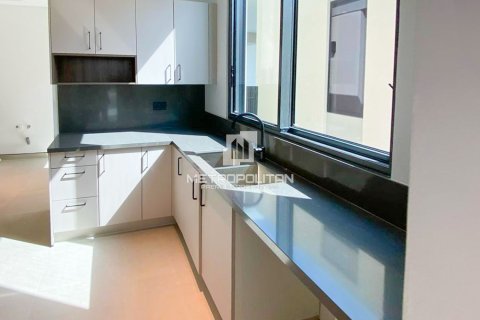 5 bedrooms Villa in Dinh Xuyen, Vietnam No. 93202 9