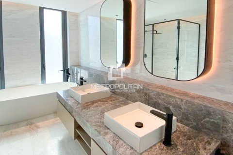 5 bedrooms Villa in Dinh Xuyen, Vietnam No. 93202 12