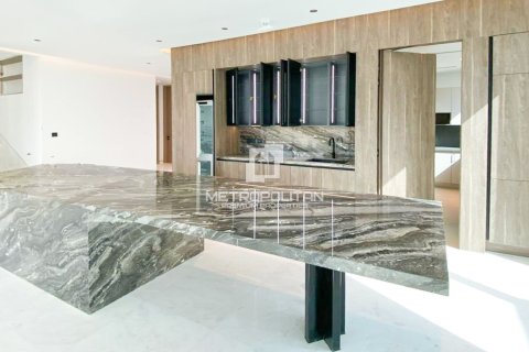 5 bedrooms Villa in Dinh Xuyen, Vietnam No. 93202 2