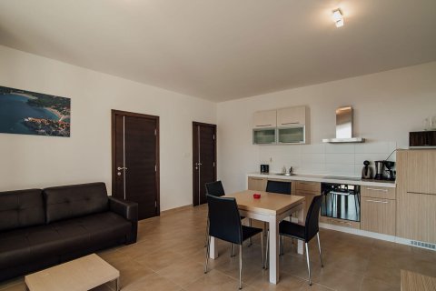 1 bedroom Apartment in Herceg Novi, Montenegro No. 83146 4