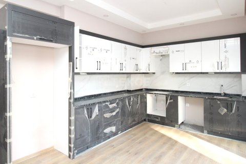4 bedrooms Apartment in Vu Xa, Vietnam No. 11057 17