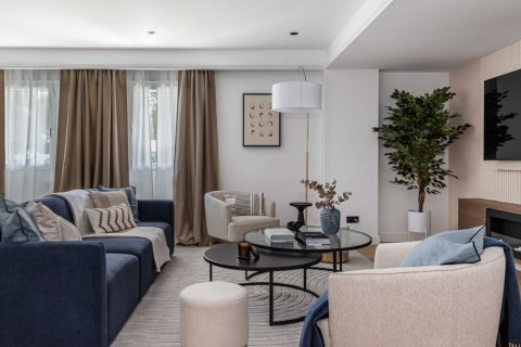 3 bedrooms Apartment in Thanh Son, Vietnam No. 89998 1