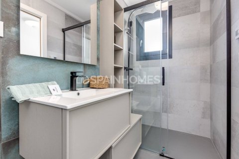 4 bedrooms Villa in Hai Bac, Vietnam No. 25797 26