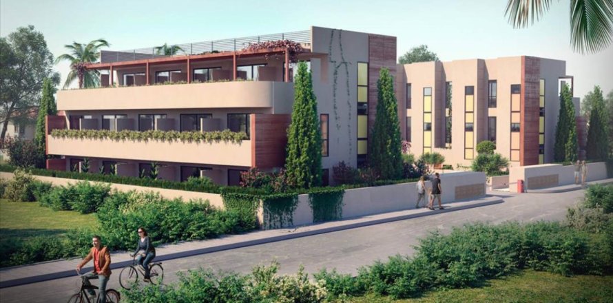 3 dormitorios Townhouse en Limassol, Cyprus No. 105874