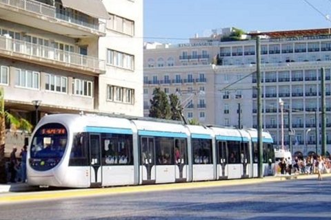 255m² Commercial property in Athens, Greece No. 59271 2