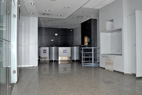 255m² Commercial property in Athens, Greece No. 59271 5