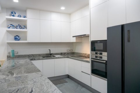 2 bedrooms Apartment in Bang Tao, Thailand No. 97282 16