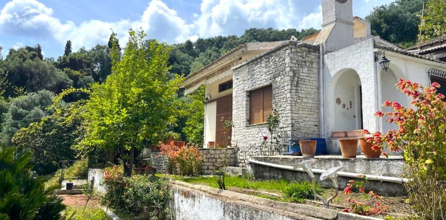 5 bedrooms House in Corfu, Greece No. 59593