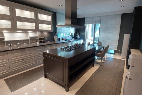 5 bedrooms Villa in Khanh Hoa, Vietnam No. 16392 9