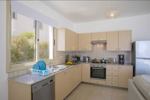 4 bedrooms House in Mazotos, Cyprus No. 74497 5