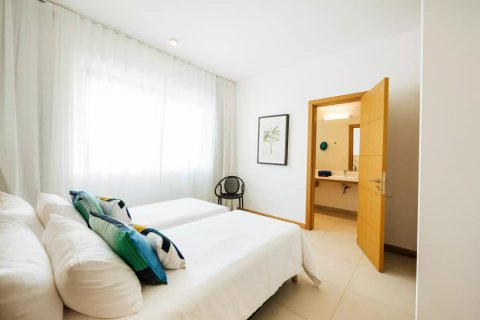 3 bedrooms Apartment in Grand Gaube, Mauritius No. 107176 8