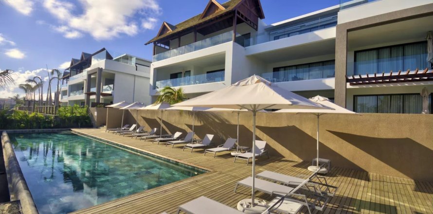 3 bedrooms Apartment in Grand Gaube, Mauritius No. 107176