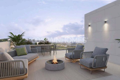 4 bedrooms Villa in Estepona, Spain No. 113631