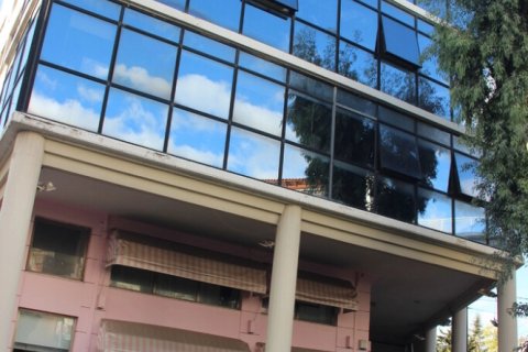 1070m² Building in Peristeri, Greece No. 108530