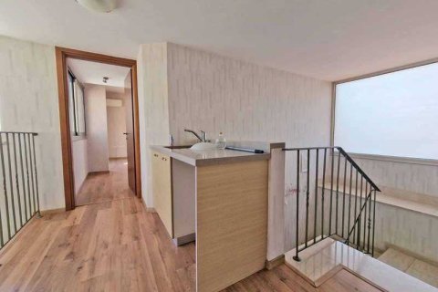 6 bedrooms House in Mesa Geitonia, Cyprus No. 29150 2