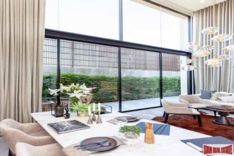 2 bedrooms Villa in Bangkok, Thailand No. 96207 2