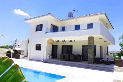 4 bedrooms House in Ayia Napa, Cyprus No. 43115 1