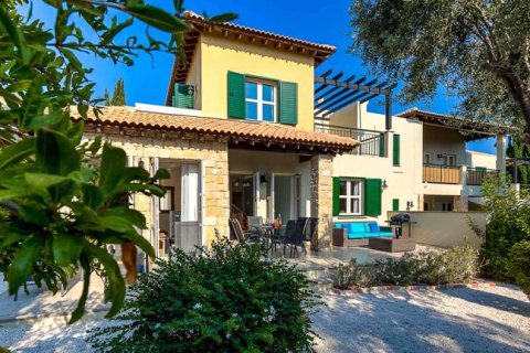 3 bedrooms Villa in Paphos, Cyprus No. 78806 5